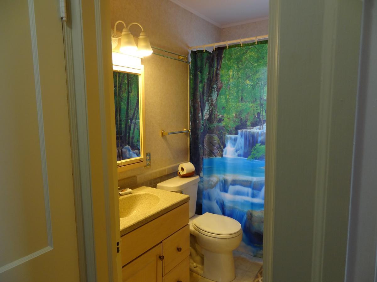 Covered By Faith Rentals -Storybook Home Rochester Kültér fotó